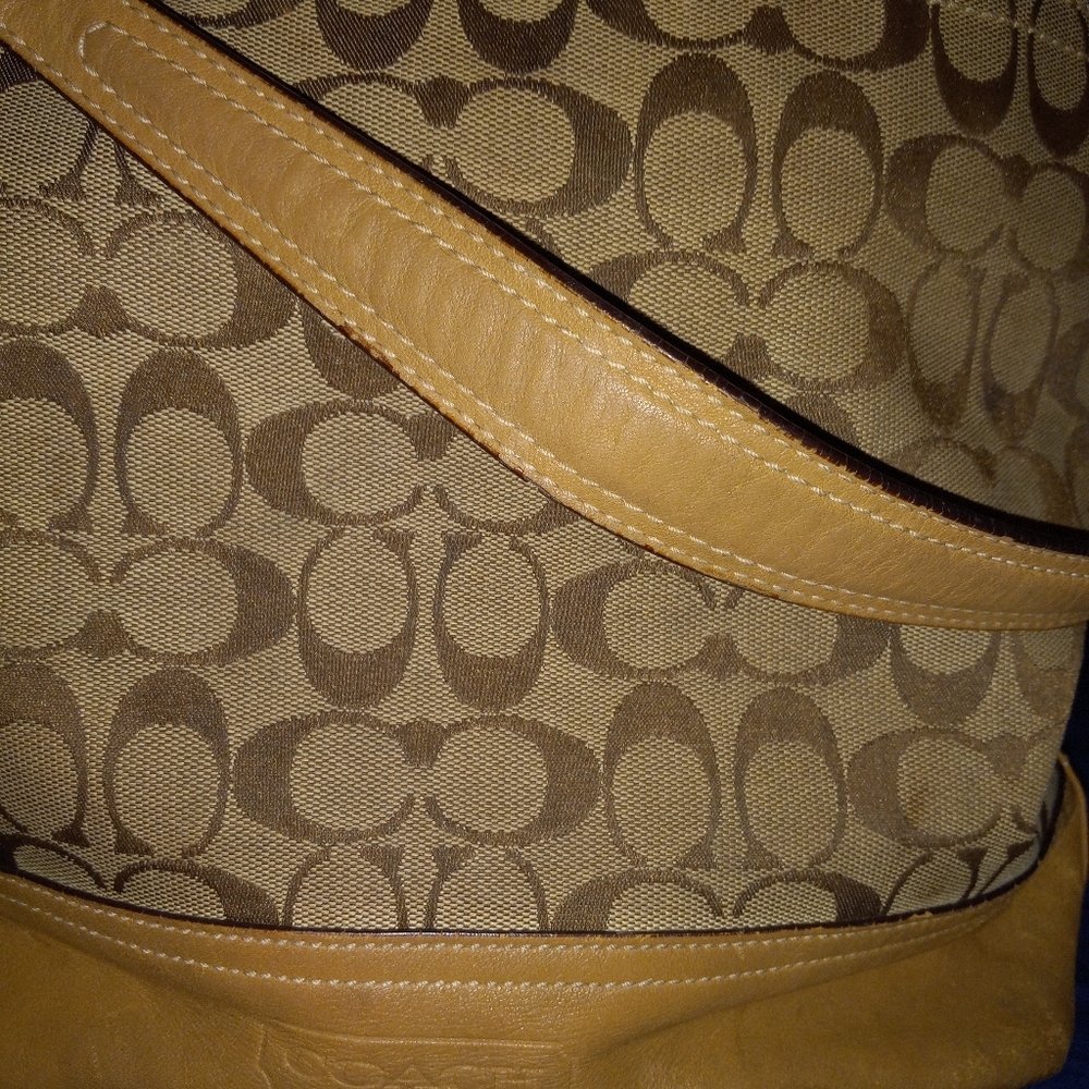 Coach purse